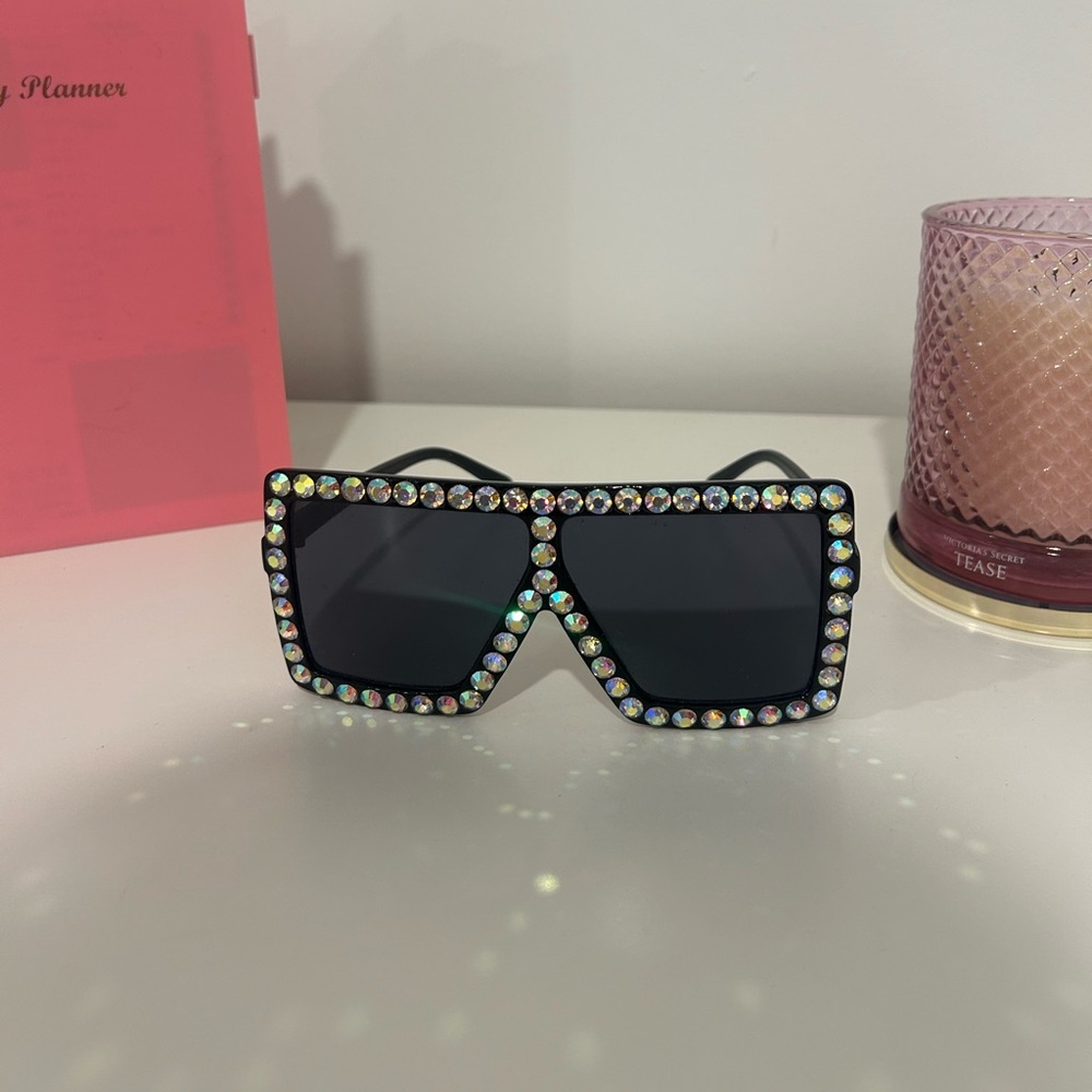 Bling shades